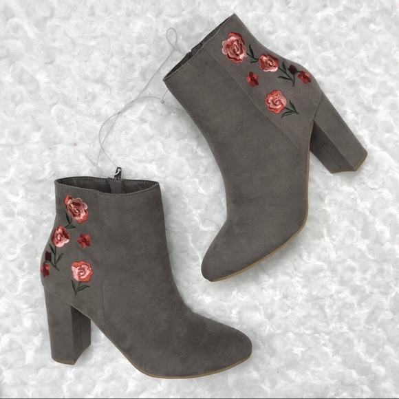 Report Shoes - NEW Report 8.5 Embroidered Sierra Ankle Boot Heel